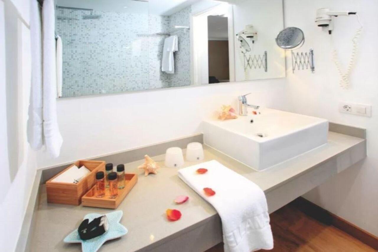Apartaments Bellamar Malgrat de Mar Εξωτερικό φωτογραφία